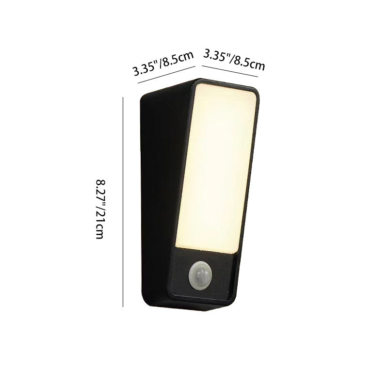 Trapezoidal Rectangle Die-Cast Aluminum Outdoor Light