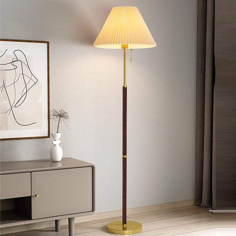 Traditional Vintage Round Table Floor Lamp