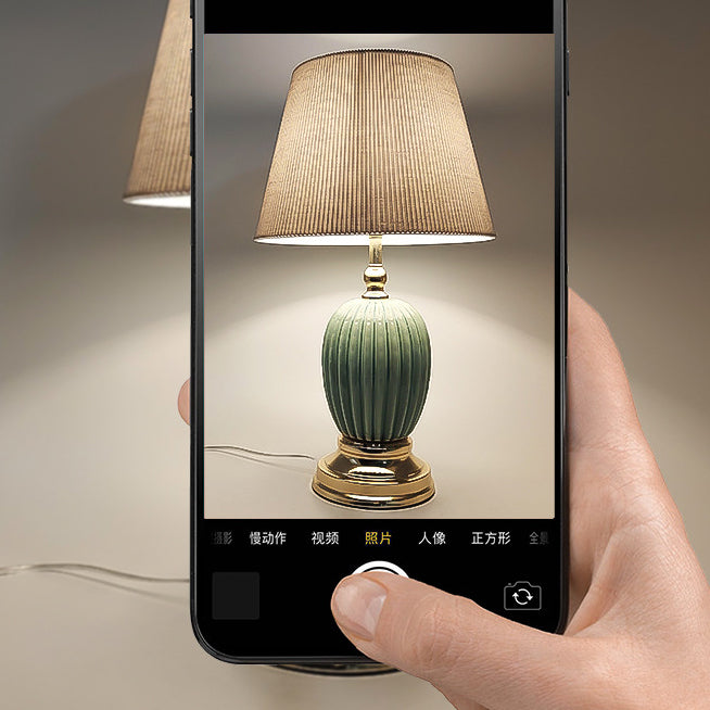 Oval Round Iron Ceramic Table Lamp