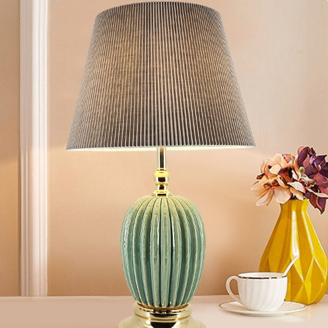 Oval Round Iron Ceramic Table Lamp