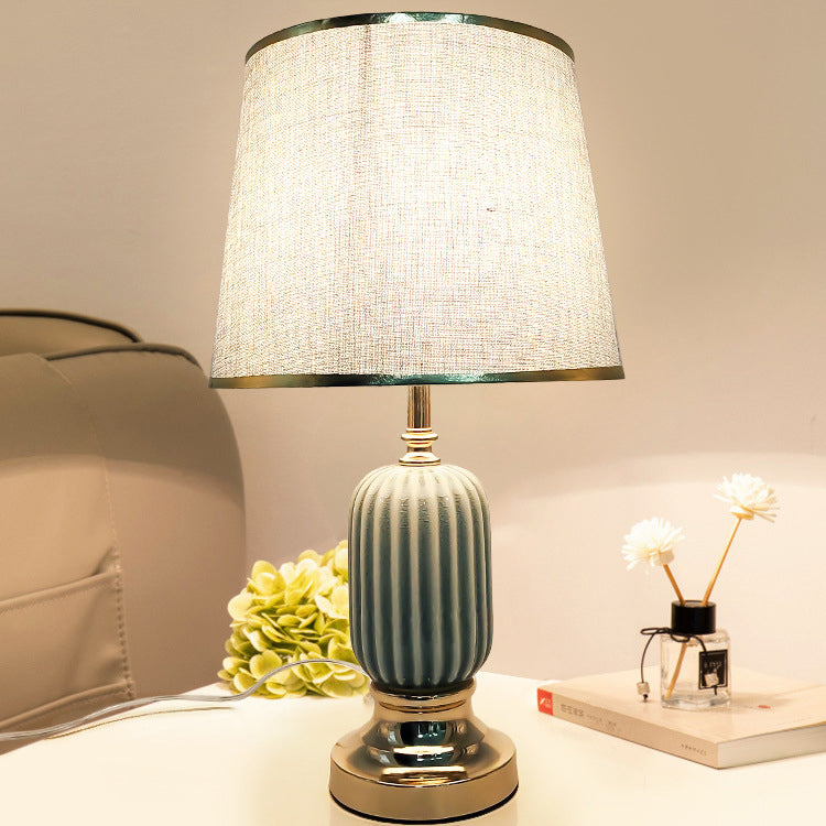 Oval Round Iron Ceramic Table Lamp