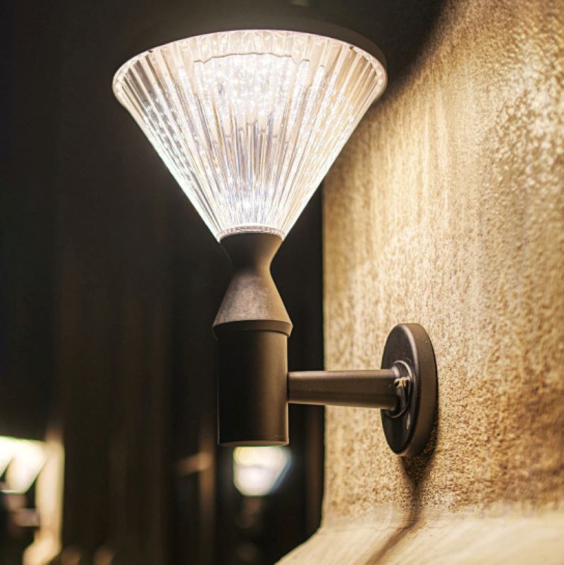 Diamond Cylinder Aluminum PC Outdoor Light