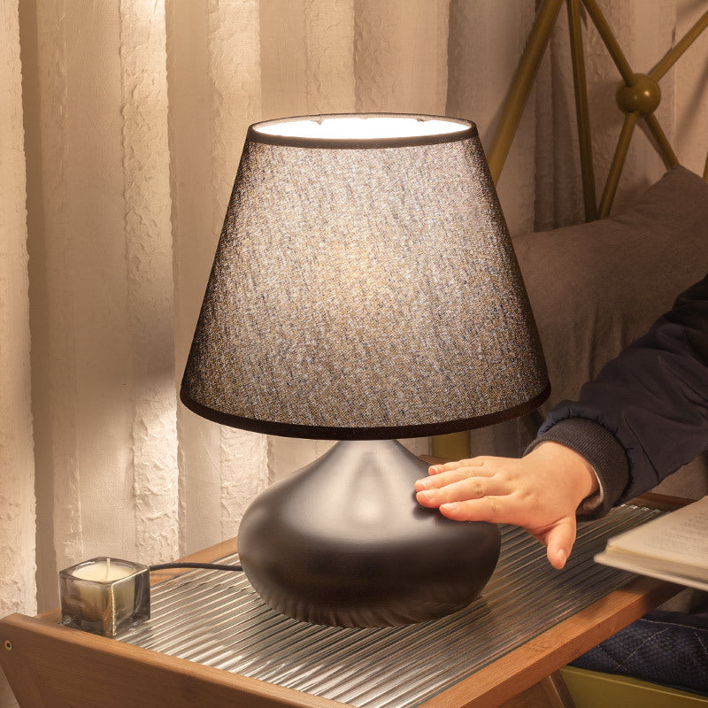 Teardrop Round Iron Fabric Table Lamp