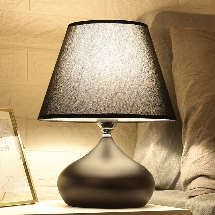 Teardrop Round Iron Fabric Table Lamp