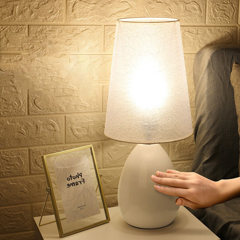 Round Oval Iron Fabric Table Lamp