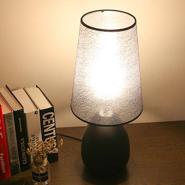 Round Oval Iron Fabric Table Lamp