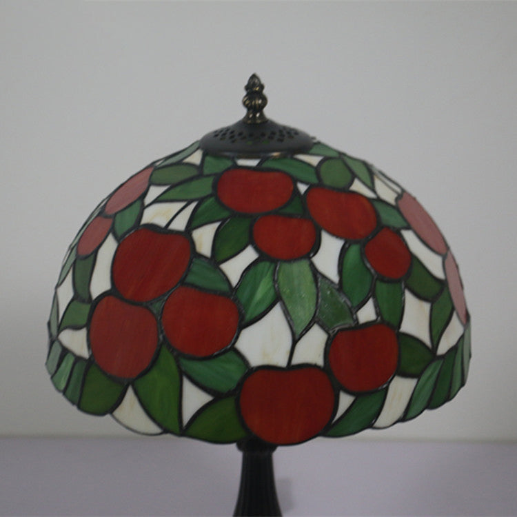 Pastoral Apple Pattern Stained Table Lamp