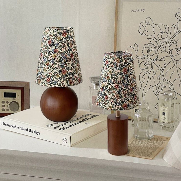 Pastoral Floral Print Fabric Table Lamp