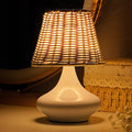 Rattan Weaving Iron Vase Table Lamp