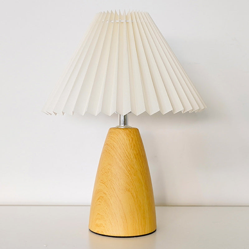 Pleated Fabric Ceramic Bedroom Table Lamp
