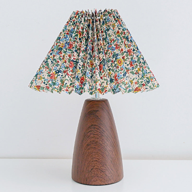 Pleated Fabric Ceramic Bedroom Table Lamp