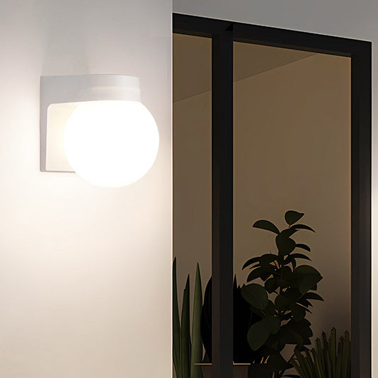 PC Acrylic Ball Patio Outdoor Light