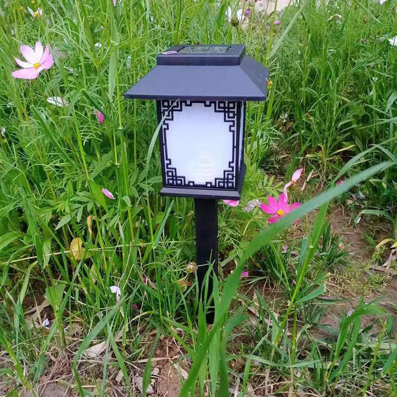 Plastic Square Waterproof Solar Outdoor Light