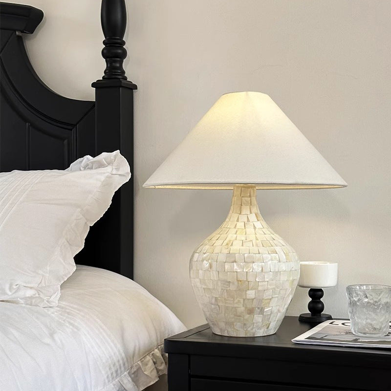 Fabric Shell Decoration Bedroom Table Lamp