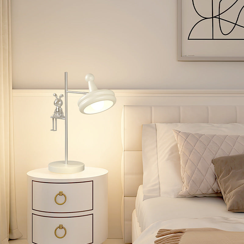 Rabbit Decoration Iron Hardware Table Lamp