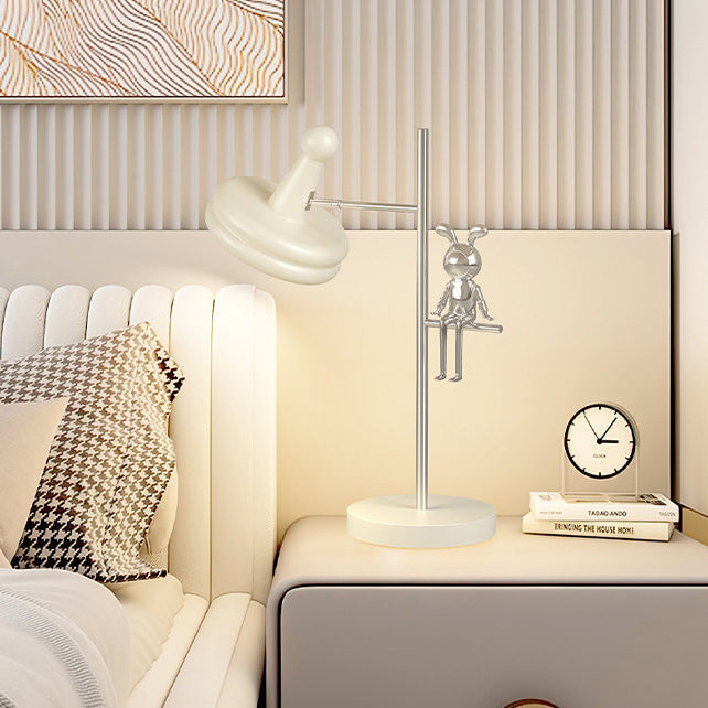 Rabbit Decoration Iron Hardware Table Lamp