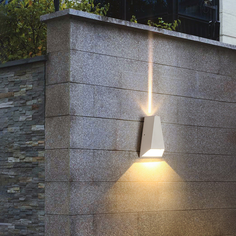 Aluminum Trapezoid Up Down Outdoor Light