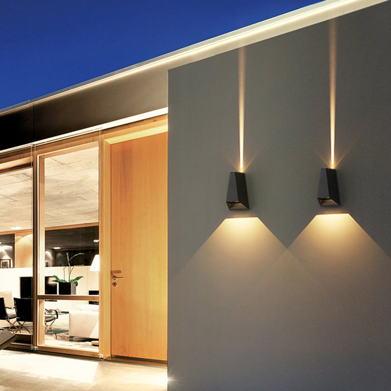 Aluminum Trapezoid Up Down Outdoor Light