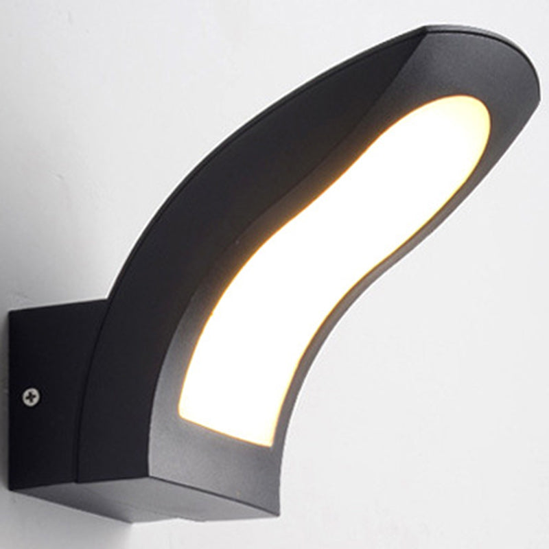 Curved Aluminum Garden Outdoor Light