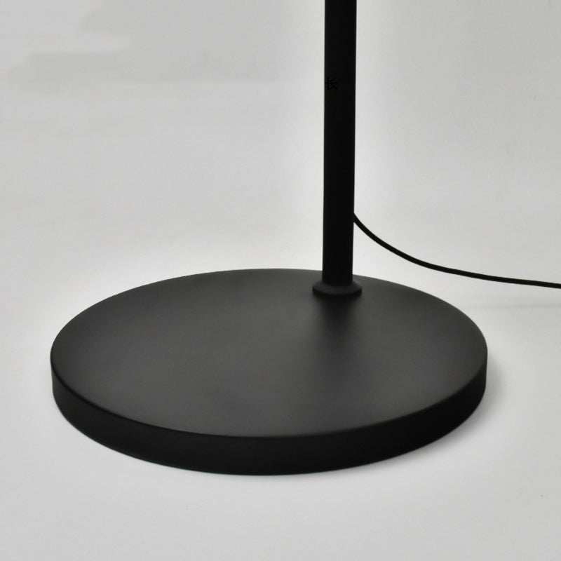 Modern Minimalist Linear Iron Floor Lamp