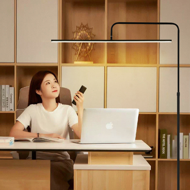 Modern Minimalist Linear Iron Floor Lamp