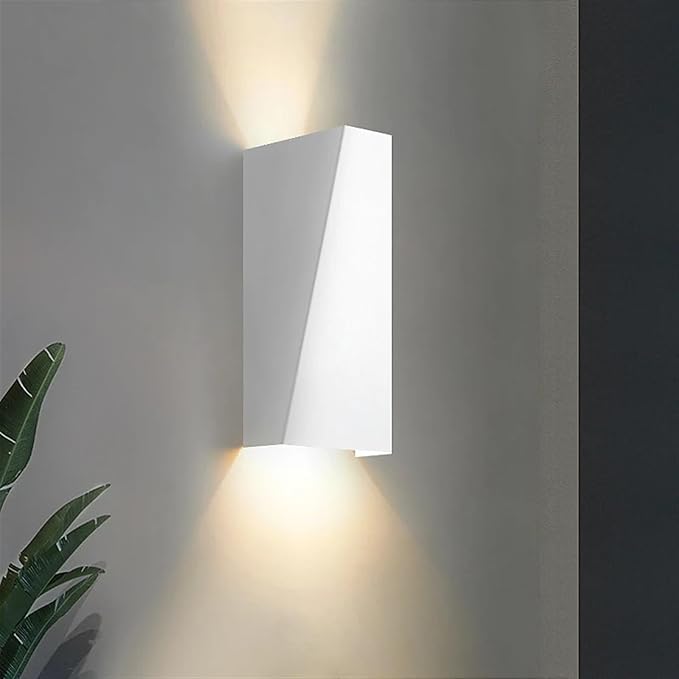 Aluminum Up Down Illuminated Outdoor Light