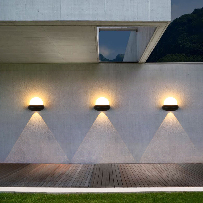 Round Aluminum Patio Outdoor Light
