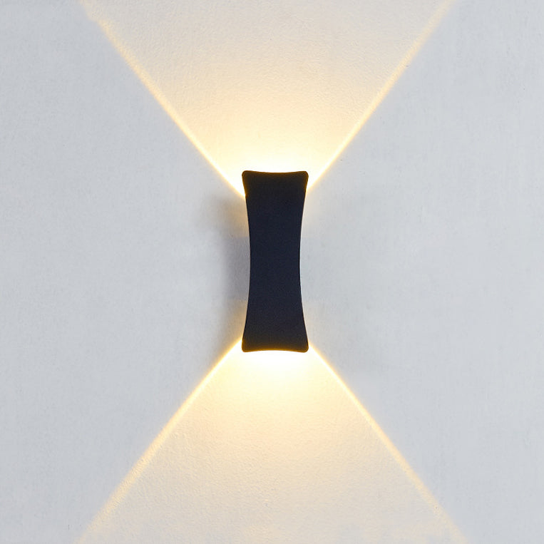 Curved Aluminum Up Down Outdoor Light
