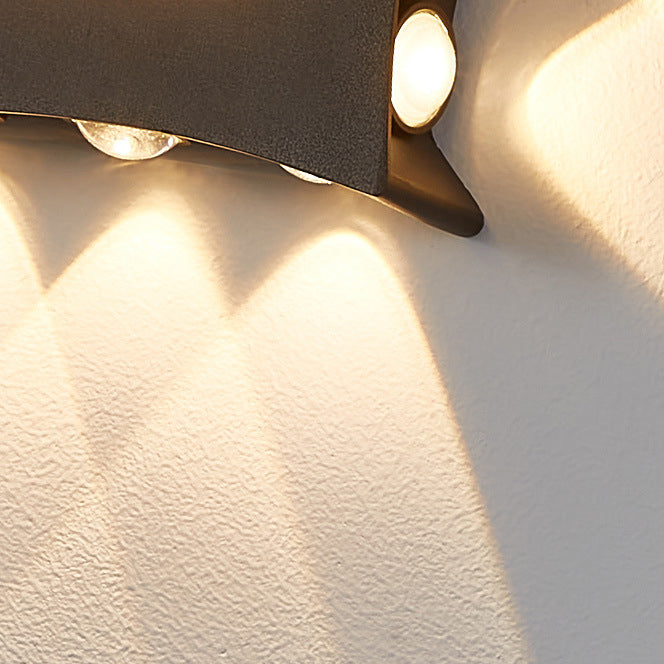 Aluminum Curved Hexagon Garden Outdoor Light