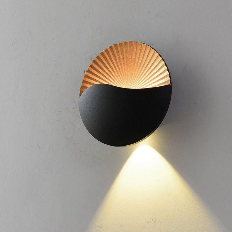 Aluminum PC Round Garden Outdoor Light