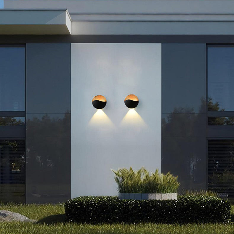 Aluminum PC Round Garden Outdoor Light