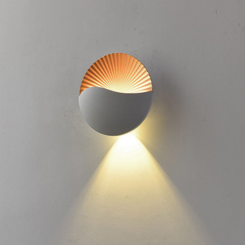 Aluminum PC Round Garden Outdoor Light