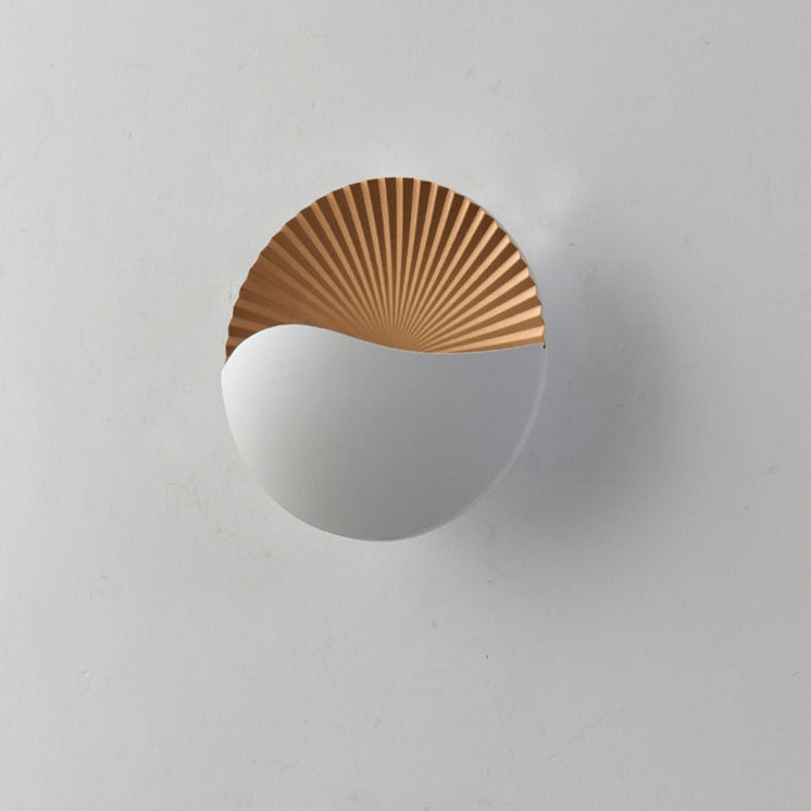 Aluminum PC Round Garden Outdoor Light