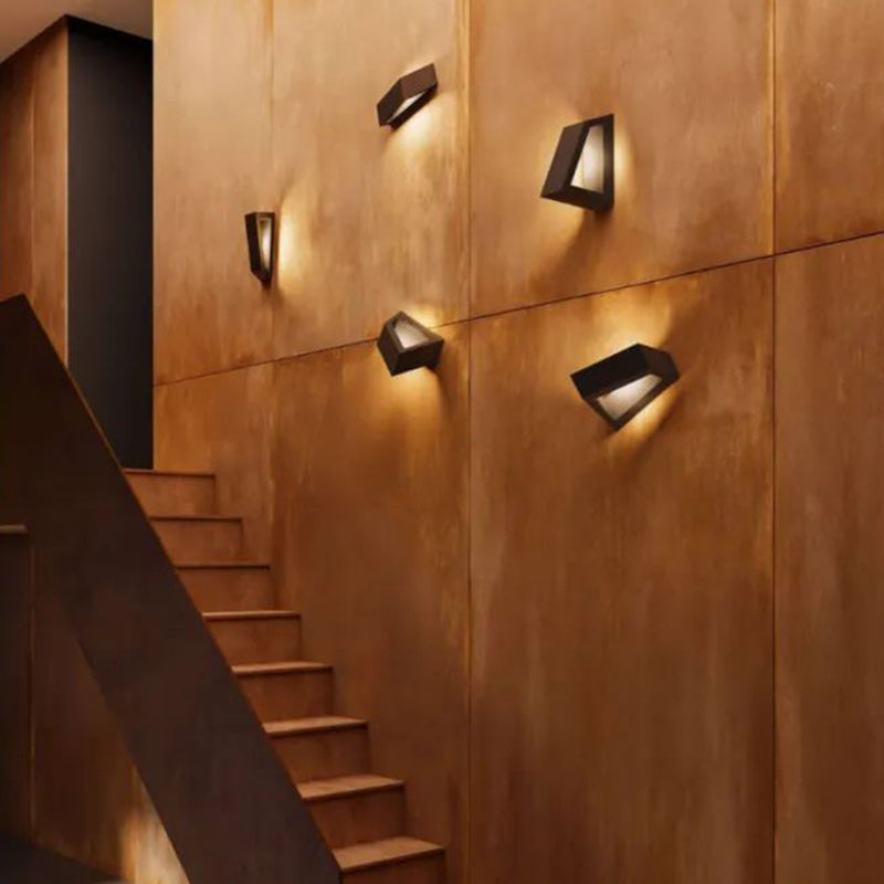 Geometric Polygon Aluminum Bedroom Wall Lamp