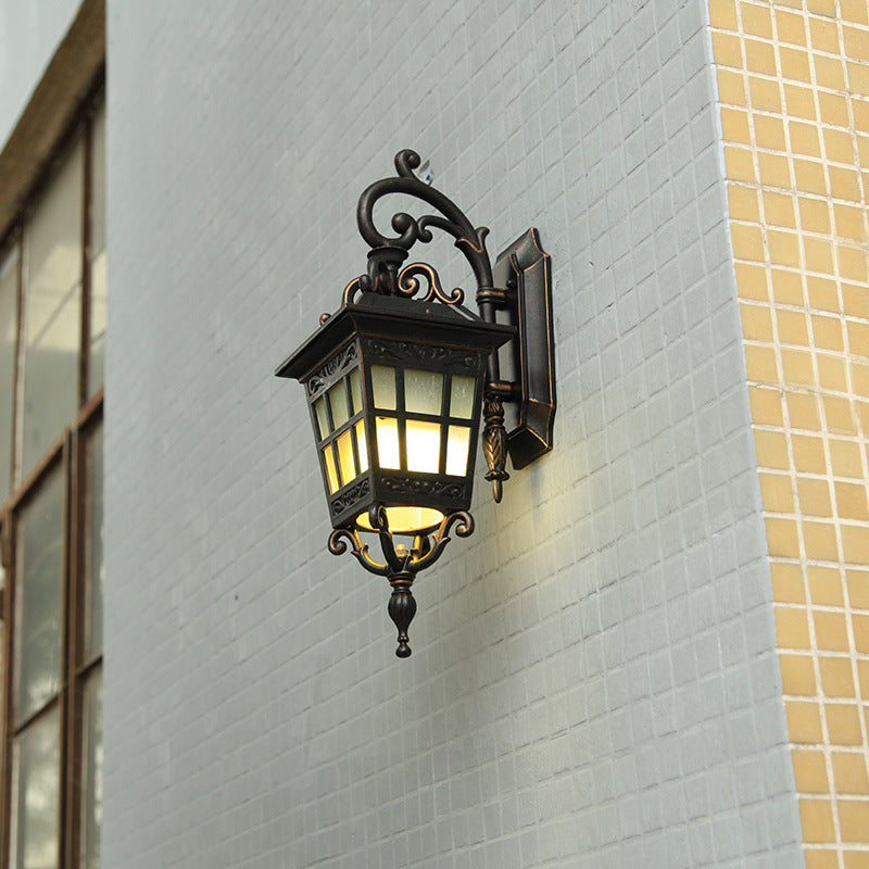 Aluminum Frame Frosted Glass Outdoor Light
