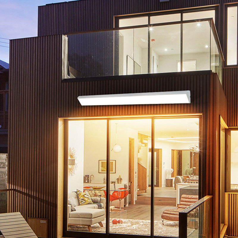 Long Strip Line Aluminum Outdoor Light