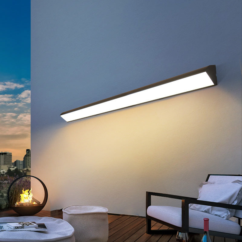Long Strip Line Aluminum Outdoor Light
