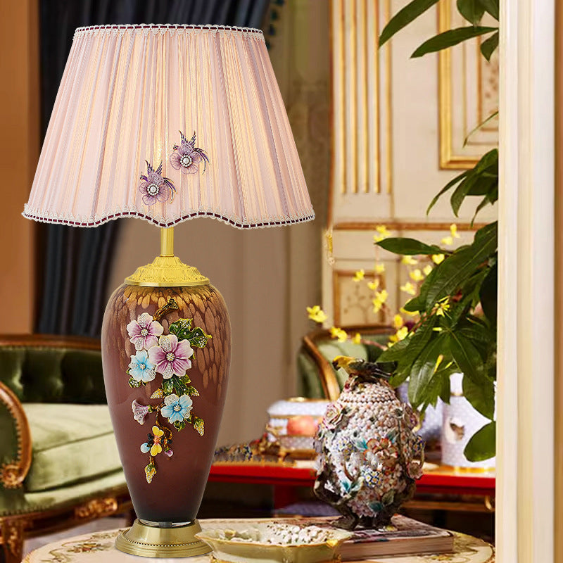 Enamel Glass Vase Pleated Table Lamp