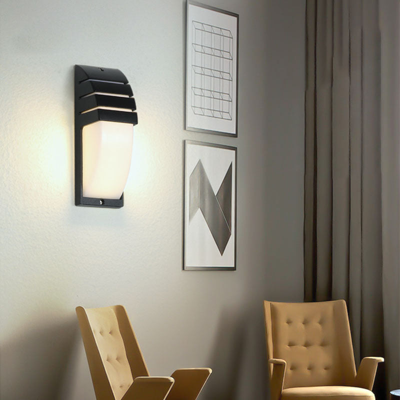 Arc Aluminum Acrylic Human Outdoor Light