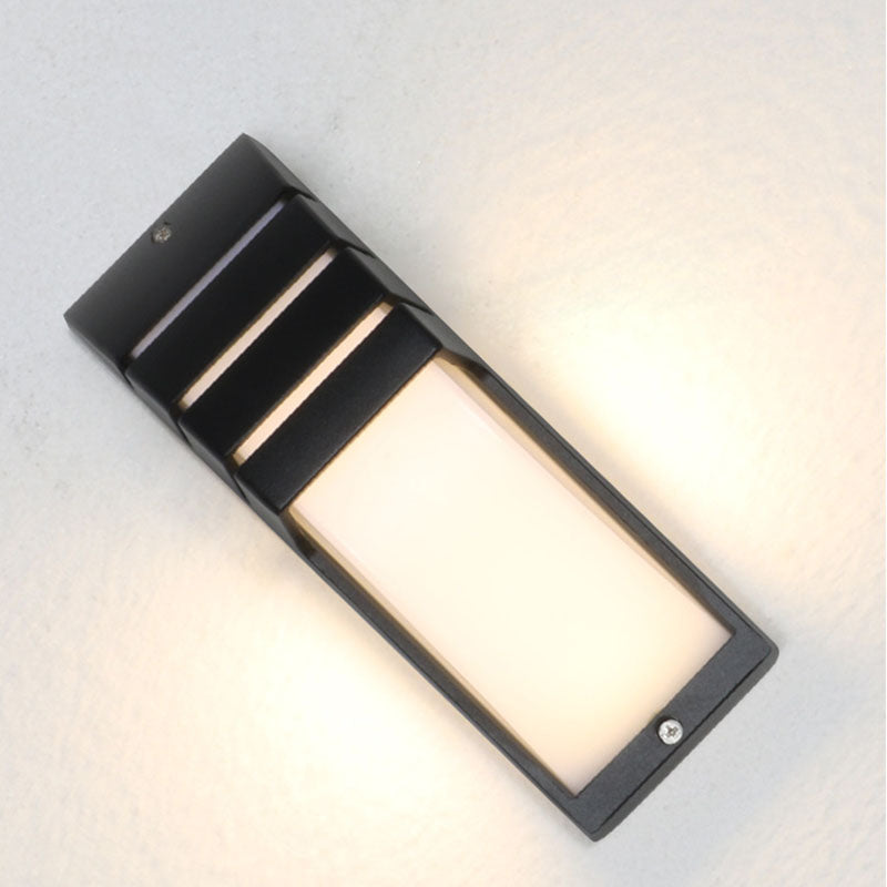 Arc Aluminum Acrylic Human Outdoor Light