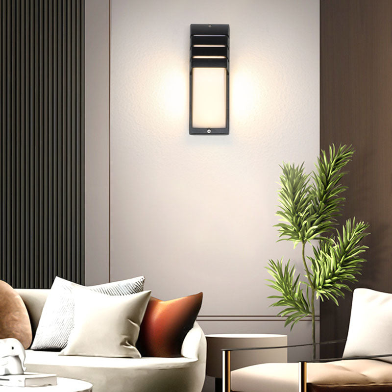 Arc Aluminum Acrylic Human Outdoor Light