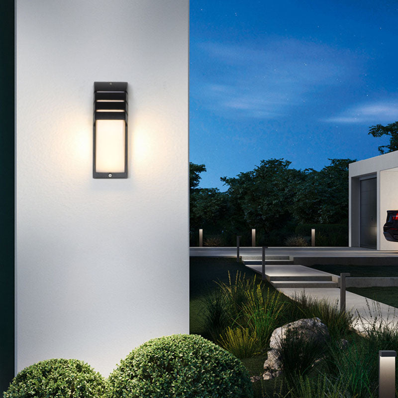 Arc Aluminum Acrylic Human Outdoor Light