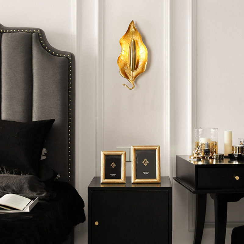 Full Copper Leaves Design Wall Lamp