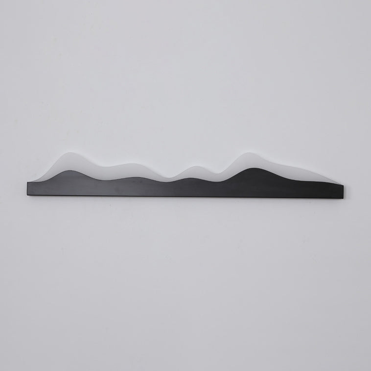 Zen Mountain Peak Iron Outdoor Light