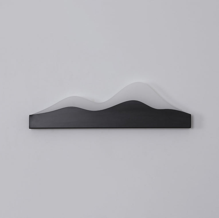 Zen Mountain Peak Iron Outdoor Light