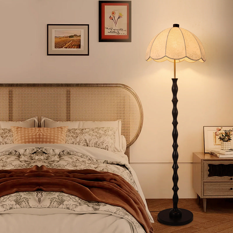 Fabric Round Iron Wood Floor Lamp