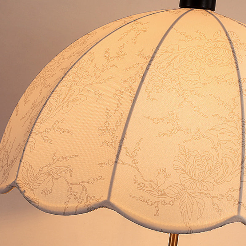 Fabric Round Iron Wood Floor Lamp