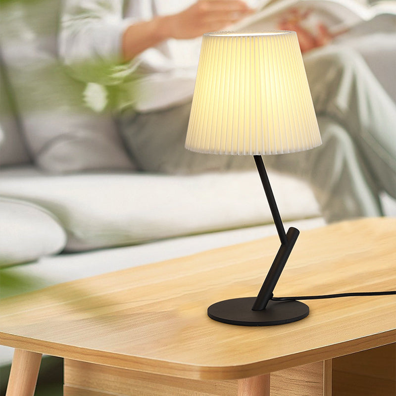 Pleated Fabric Hardware Tube Table Lamp