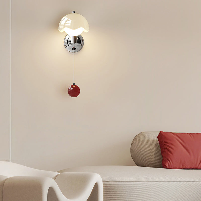 Iron PE Round Ball Wall Lamp