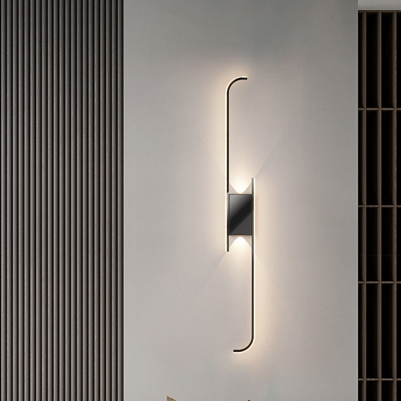 Silicone Arc Strip Iron Wall Lamp